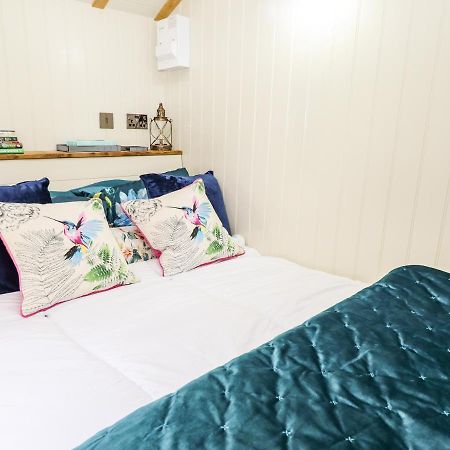 Honeybee Lodge Woodhall Spa Εξωτερικό φωτογραφία
