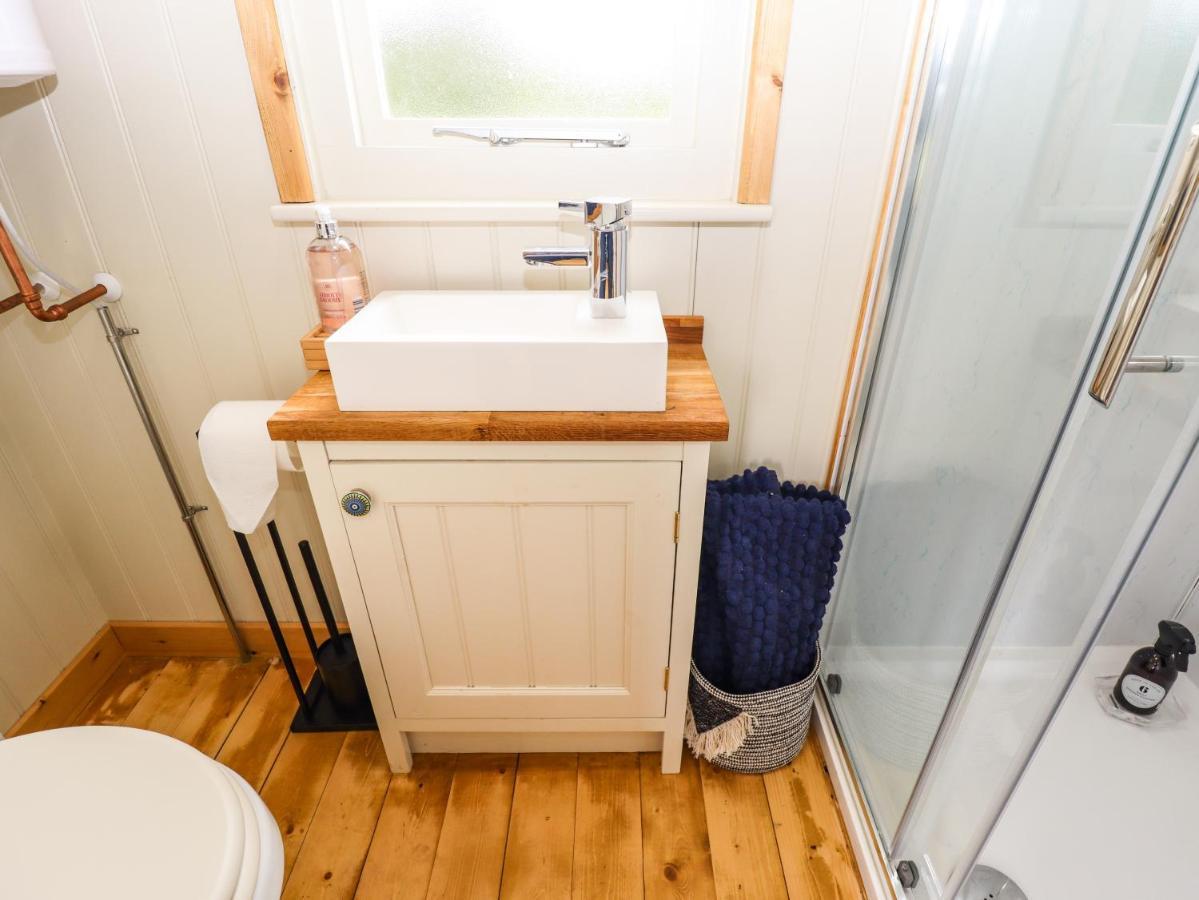 Honeybee Lodge Woodhall Spa Εξωτερικό φωτογραφία