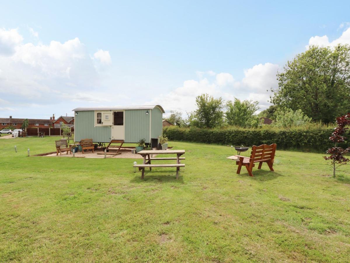 Honeybee Lodge Woodhall Spa Εξωτερικό φωτογραφία