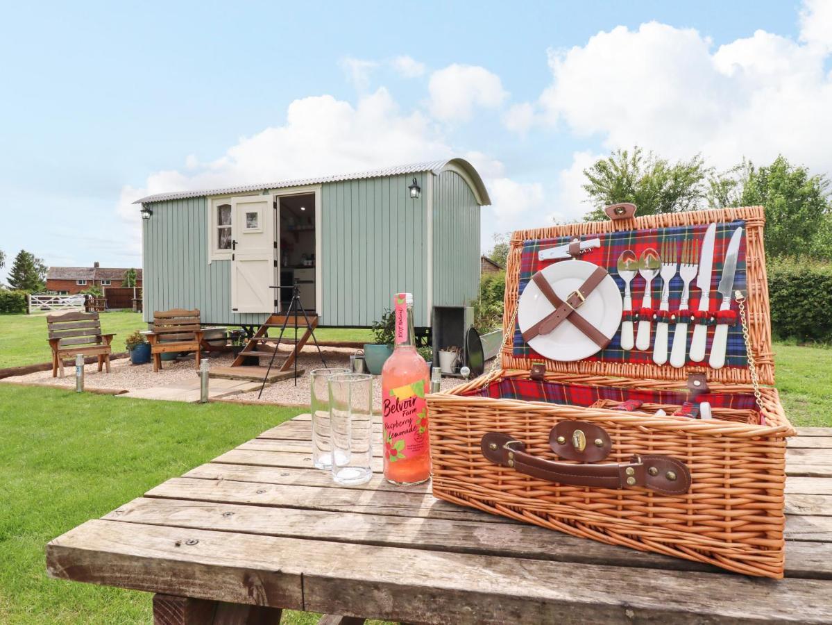 Honeybee Lodge Woodhall Spa Εξωτερικό φωτογραφία