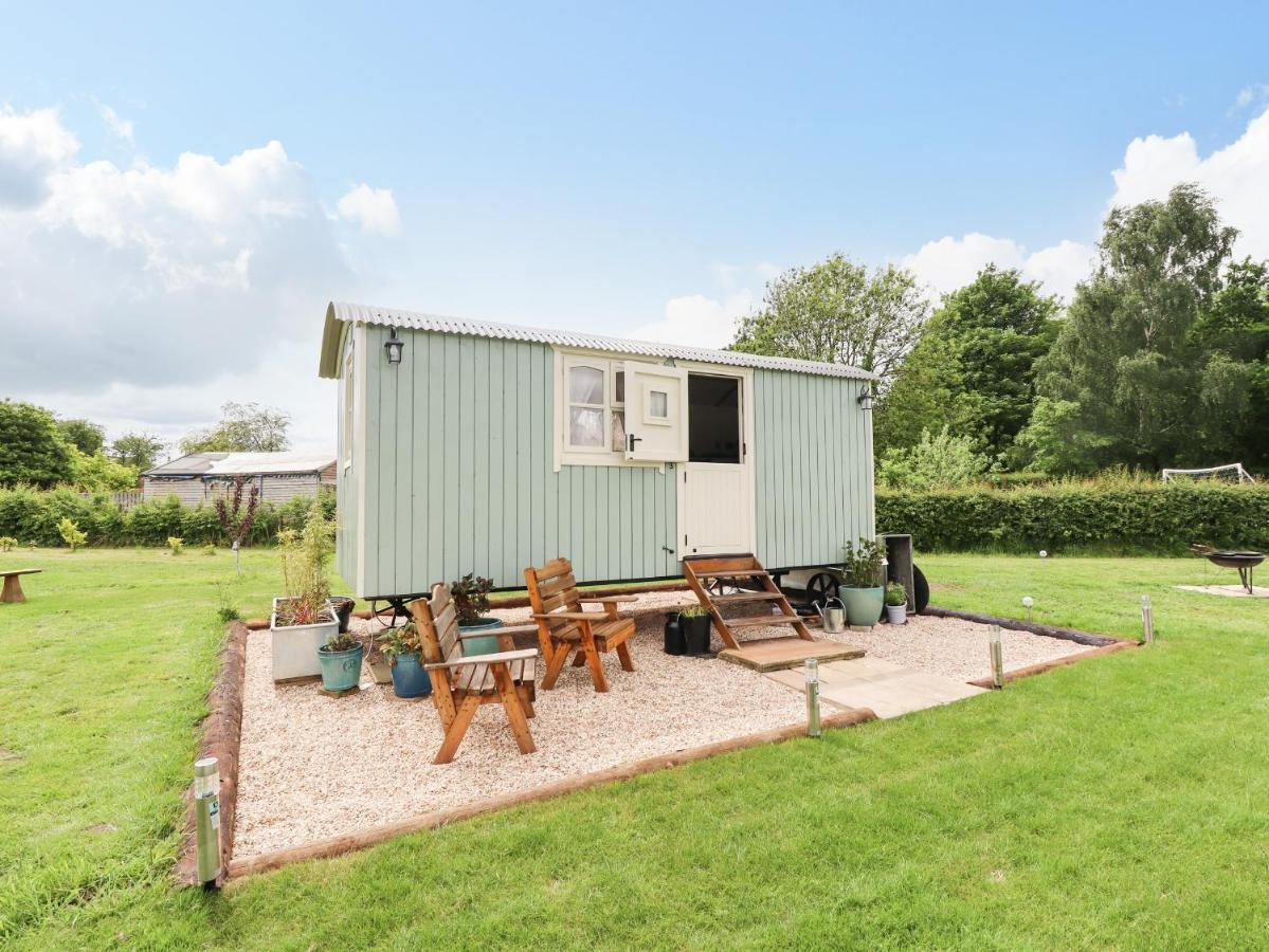Honeybee Lodge Woodhall Spa Εξωτερικό φωτογραφία