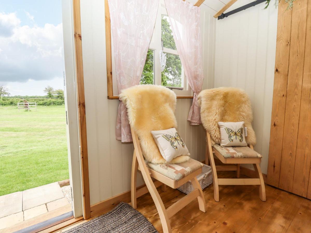 Honeybee Lodge Woodhall Spa Εξωτερικό φωτογραφία